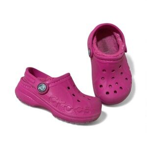 Toddler Girl Fuzzy Crocs - Size 8